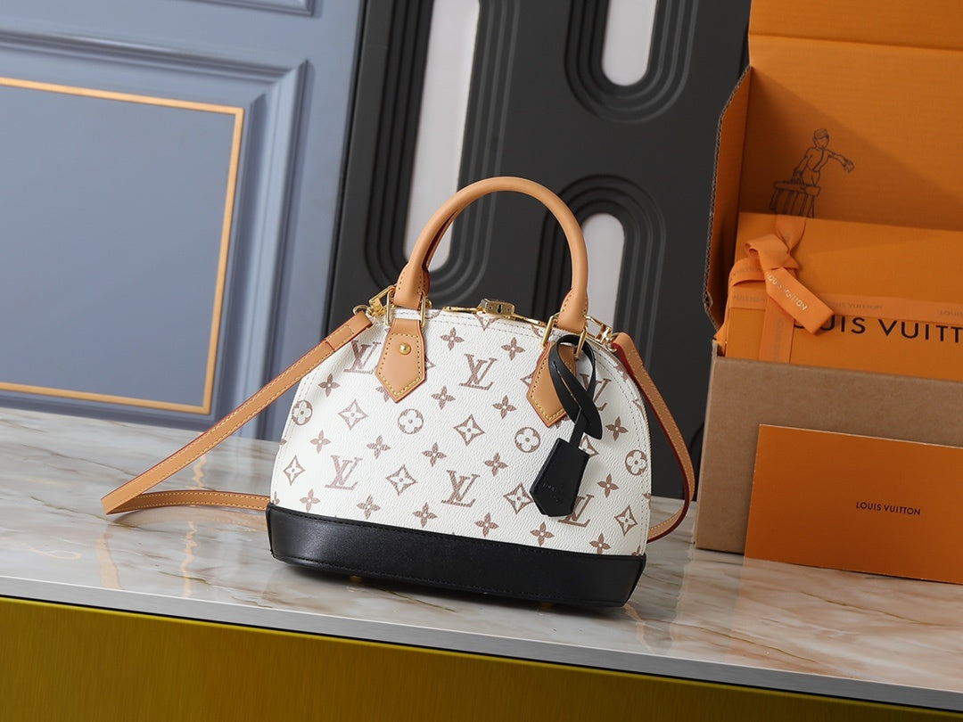 Dune Beige Alma Nano Bag