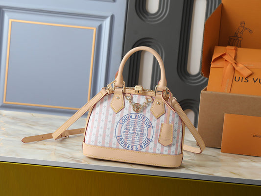 Alma BB Vintage-Style "Trunks & Bags" Stamp