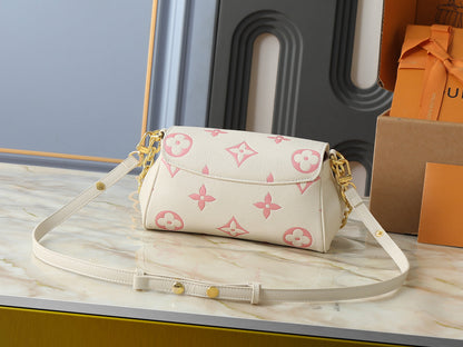 LV Favorite Bag