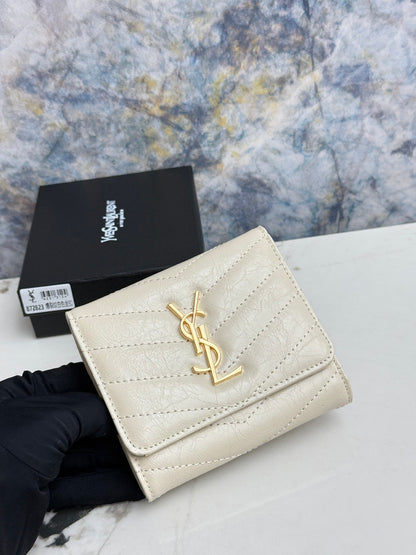 Tri-Fold Wallet With Fancy Crinkled Leather